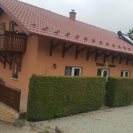 Apartman Zlata Rybka Подгайска Экстерьер фото